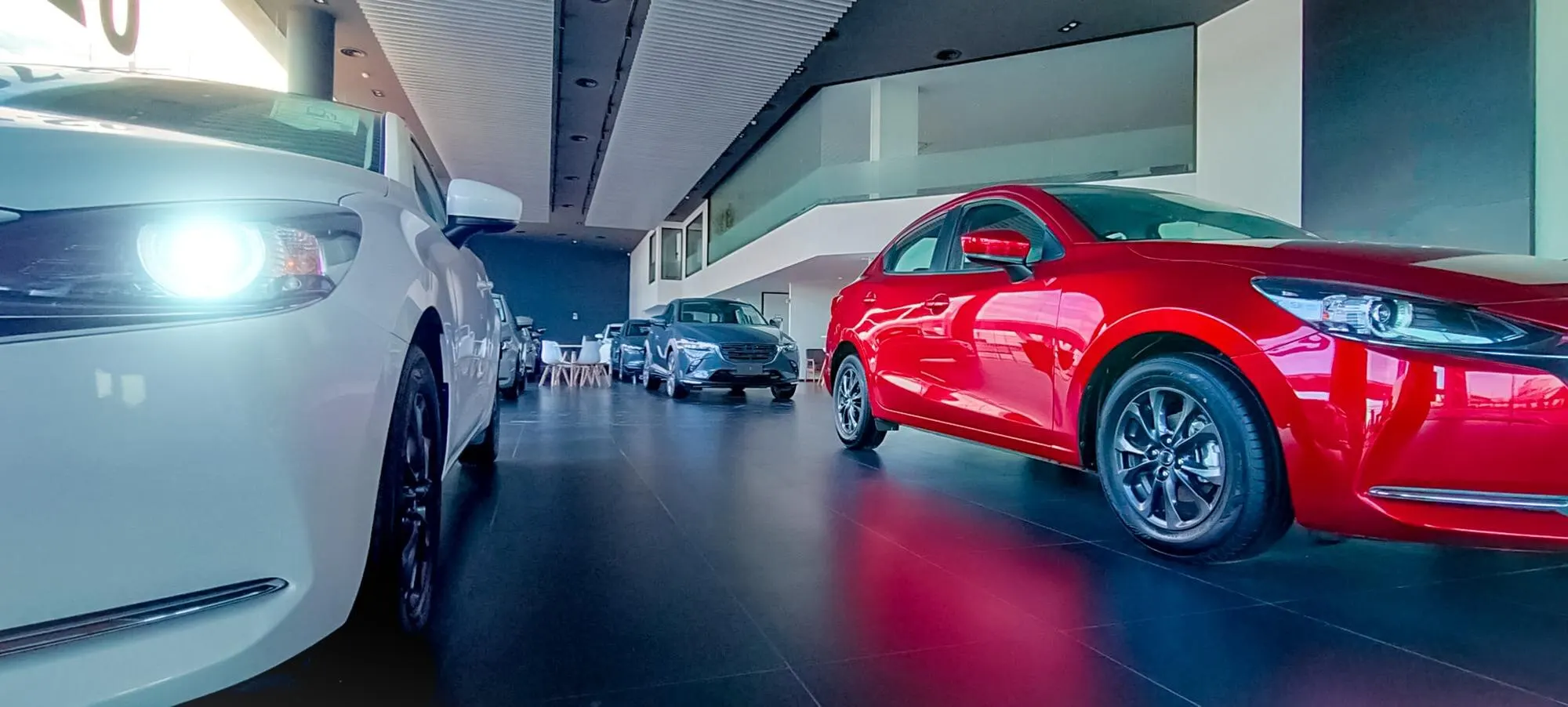 AutoHub Pre-Owned — Car dealership website design preview